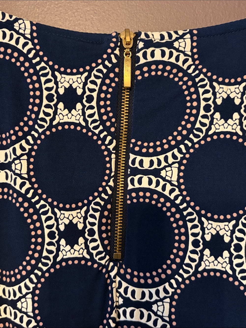 Ronni Nicole Navy and White Circle Print A Line Shift Dress Size 16 - Picture 5 of 5